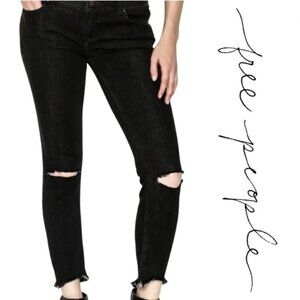 Free People Distressed Faded Black Raw Hem Knee Cut Skinny Jeans Size 26